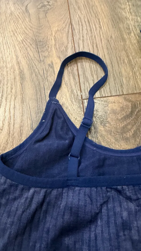 Tommy Hilfiger Women’s Bralette Navy Blue Sports Bra Size Medium - Image 6