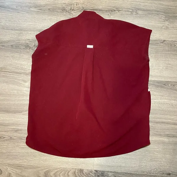 FIGS Women's size XS Zamora Jogger Pants Rafaela Top Burgundy Scrub Set - Image 7