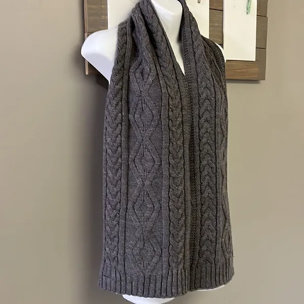 Source Unknown Dark Gray Cable knit Winter Acrylic Scarf- Unisex - Image 2