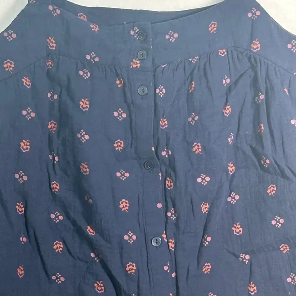 Caslon Navy Blue Textured‎ Floral Print Button Front Tank Top Size M - Image 7