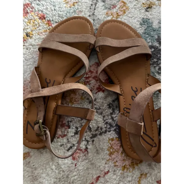Zodiac Womens Tan Brown Leather Strappy Flat Sandals Ankle‎ Buckle Boho Size 9 - Image 4