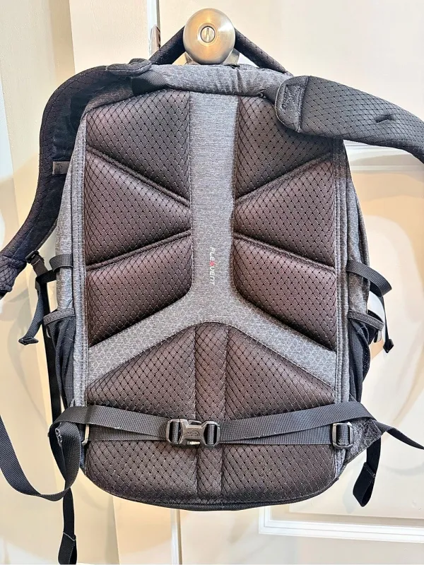 The North Face Borealis Laptop Backpack Black, Gray & Rose Gold - Image 10