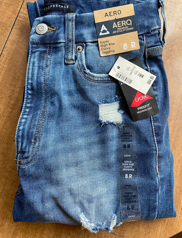 Aeropostale Jeans - Image 3