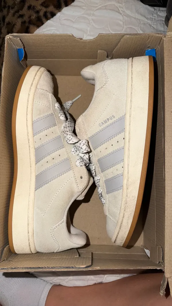 Adidas Campus 00s Sneakers 8.5 - Image 4