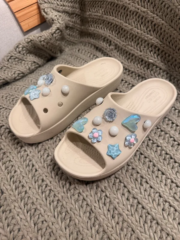 Crocs Classic Platform Slides with Charms  - Image 3