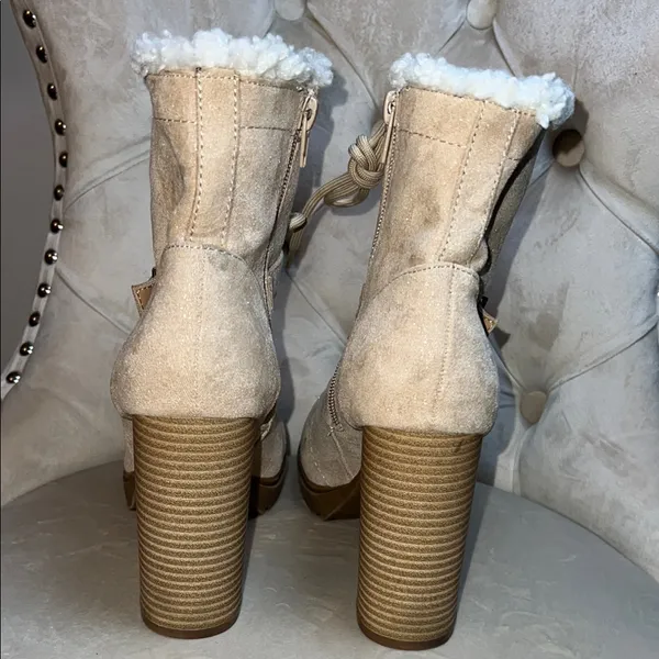 Express Beige Heeled Boots with Faux‎ Fur - Image 5