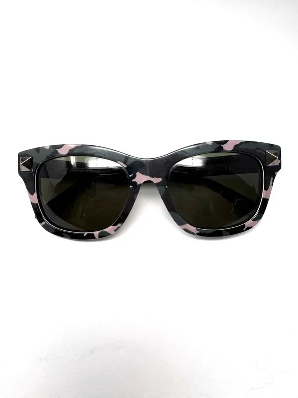VALENTINO GARAVANI Rockstud safari sunglasses, unisex, made in Italy - Image 4
