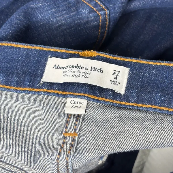 Abercrombie & Fitch‎ Curve Love Slim Straight Ultra High Rise Jeans - Image 3