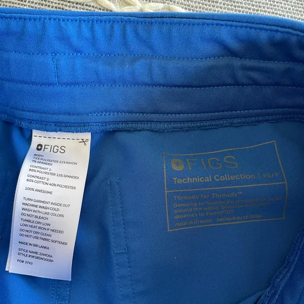 Figs Scrub Set Royal Blue Catarina Top Zamora Joggers Size XS - Image 12