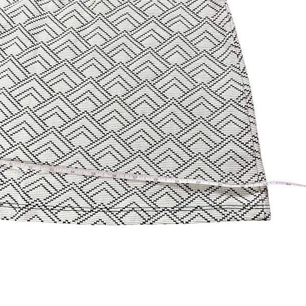 Gilli Kelsey Womens Sz M Petite Black cream Geometric Flared Mini Skirt Knit - Image 7