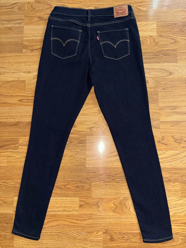Levi’s Mid Rise Skinny Jeans Women’s Waist Size 30 Length 30 Dark Blue Wash READ - Image 2