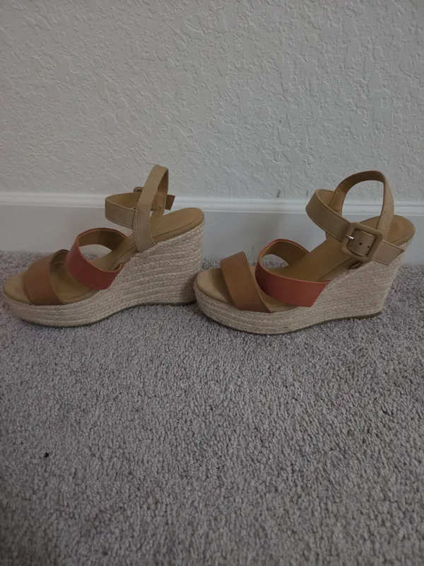 Soda Tan and Rust Two-Strap Wedge Sandals - Image 2