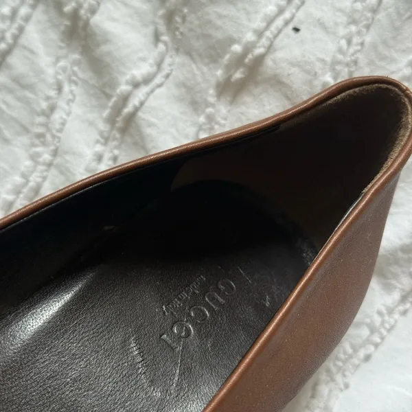 Gucci | Brown Leather Heeled Pumps with GG Buckle 38 - Image 4