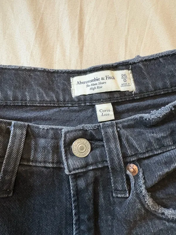 Abercrombie Mom Shorts Curve Love Black - Image 2