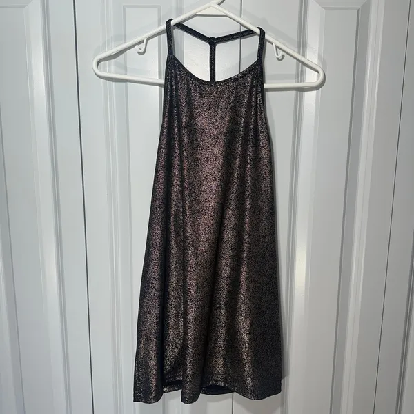 Fabletics Ciara Tank Top Womens M‎ Rose Gold Metallic Shimmer T-Back Racerback - Image 3