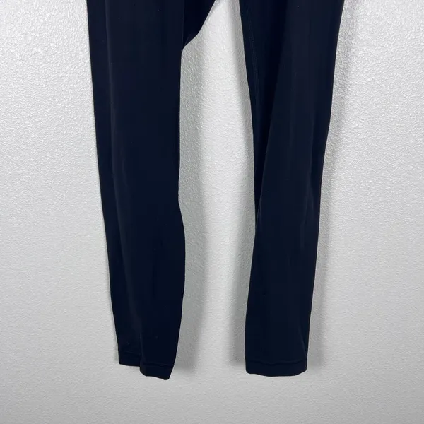 Lululemon Women's Align High Rise Pant Black Sz 4 - Image 6