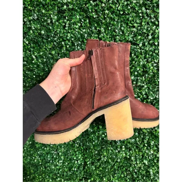 Free People James Chelsea Lug Sole Boot in Cherry Chocolate Sz 10 NWOT - Image 9