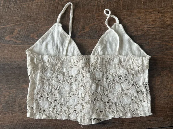 Urban Outfitters Crème Lace Bralette - Image 3