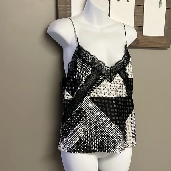 Victoria’s Secret Lace And Blk/Wht/Silver Patchwork Pattern Adjustable Cami- Med - Image 3