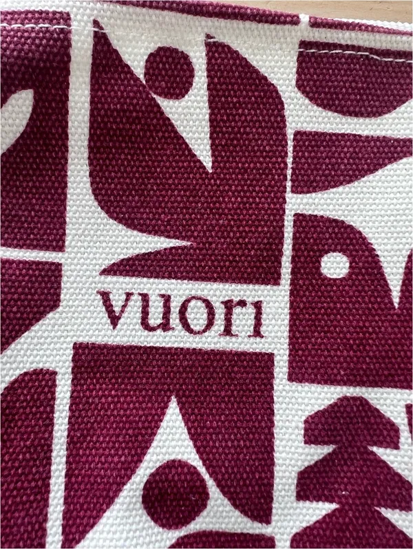 Vuori Holiday Strawberry Canvas Zip Pouch Cosmetic Bag 2025 NWT - Image 3