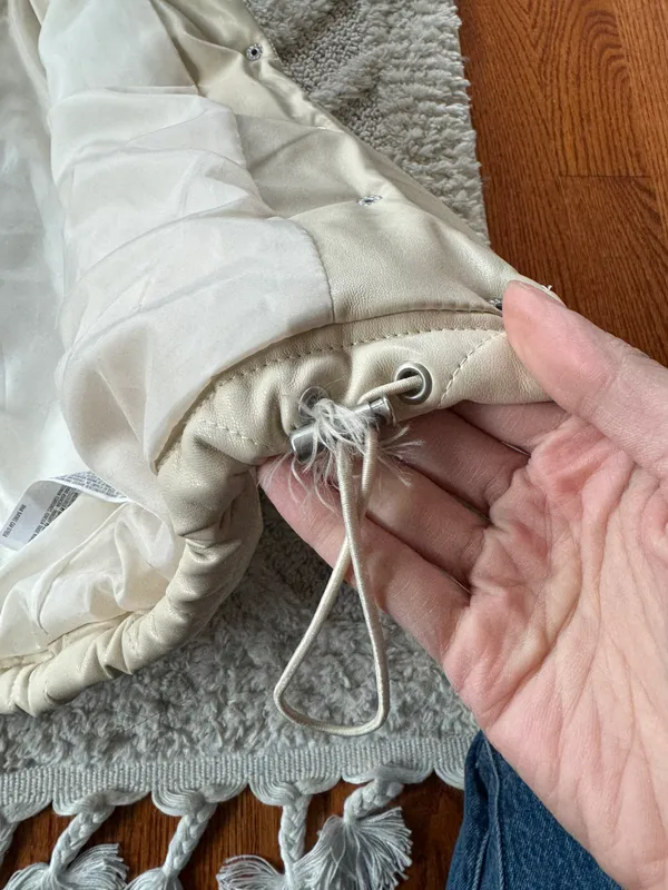 Forever21 cream puffer wavy stitch cinchable waist transition jacket - Image 10
