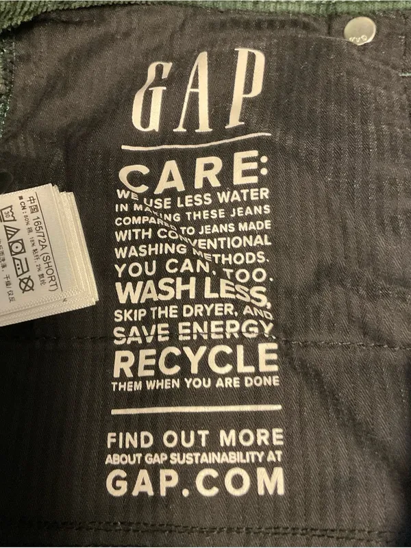 GAP Vintage Slim High Rise Corduroy Pants in Forest Green - Image 6