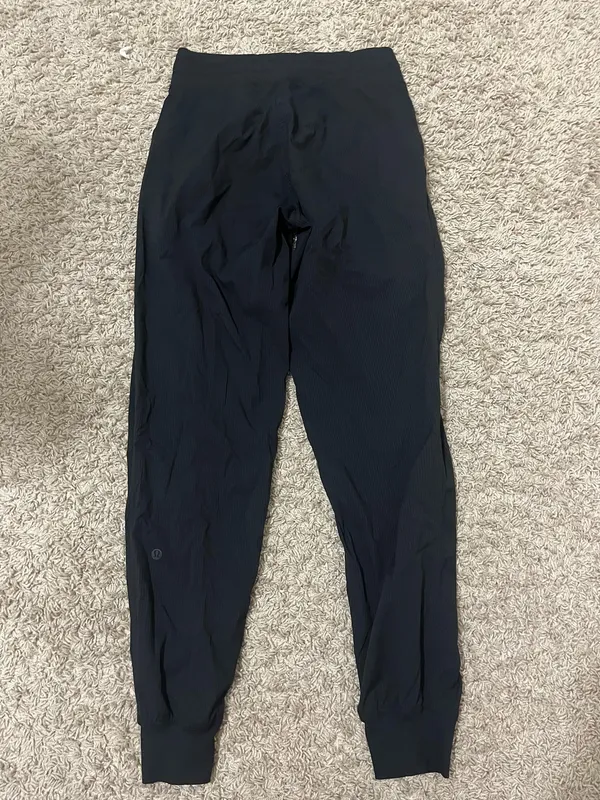 Dance Studio Joggers Lululemon Mid-Rise - Image 2