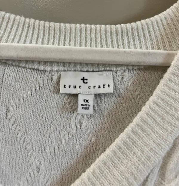 True Craft Cableknit Sweater Vest - Image 3