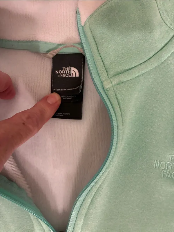 The North Face Mint Green Fleece Zip-Up Jacket - Image 9