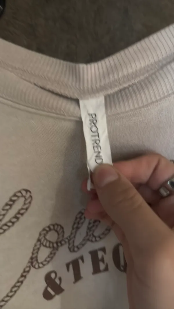 Protrend Cowboys & Tequila Crewneck White - Image 3