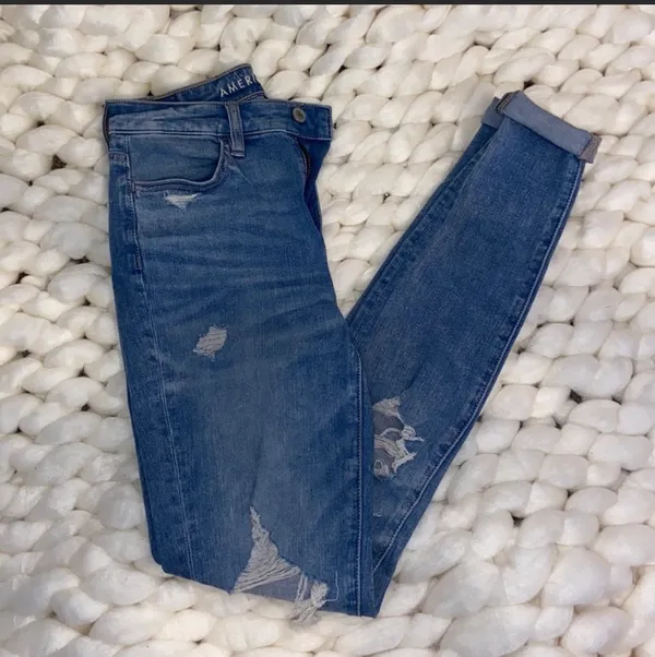 American Eagle Ripped Super High Waisted Jegging - Image 6