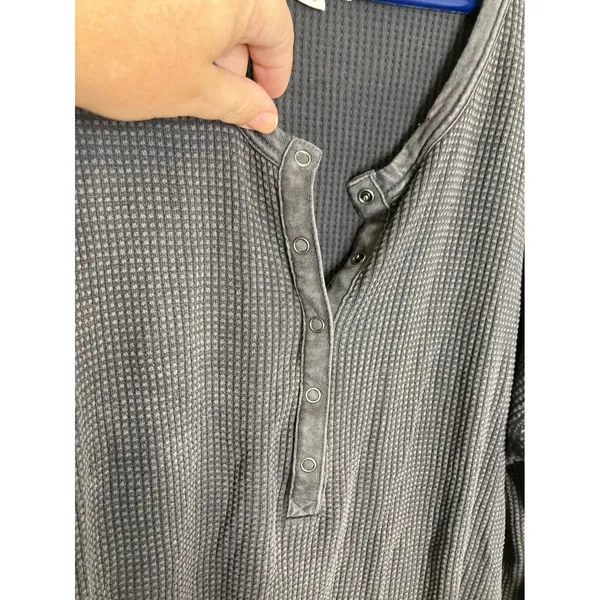 OFFLINE by Aerie Waffle Henley Women XL Gray Excellent Thumbhole 2162-1396 - Image 5