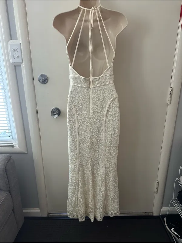 Xscape White Lace Halter Maxi Dress - Image 4