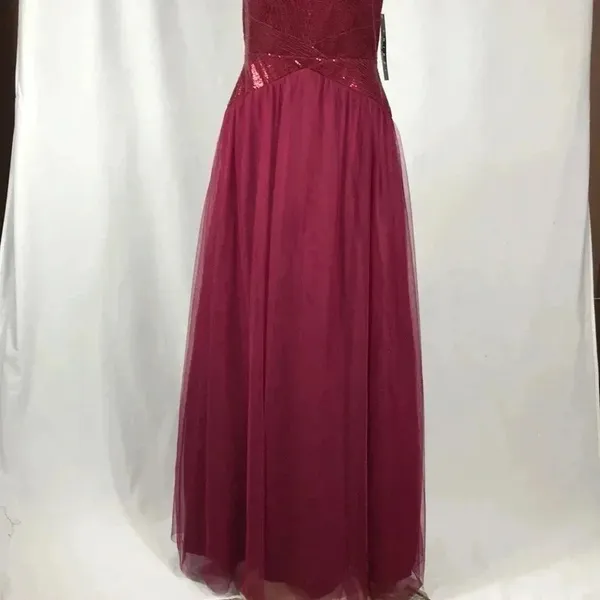 Trixxi Size 11 Burgundy Strapless Sequence Evening Gown. New With Tags. - Image 3