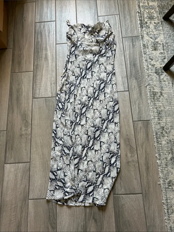 superdown Snake Print Sheer maxi Dress - Image 4