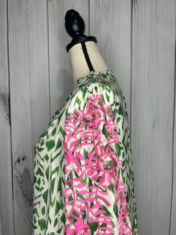 VOY Green White Abstract Print Top Pink Floral Embroidered Puff Sleeves Sz L - Image 5
