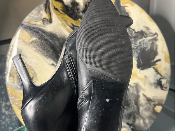 Stuart Weitzman Vintage Black Leather Heeled Boots - Image 12