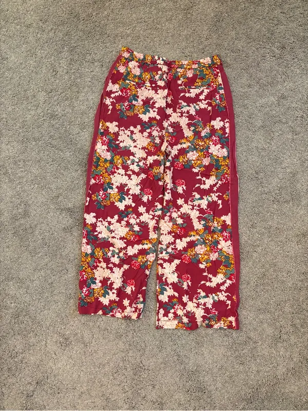 Anthropologie Maroon Floral Ankle Pants with Side Track Pant Stripe and Pockets - Image 4