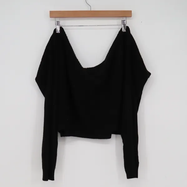 PrettyLittleThing Black Off Shoulder Cropped Knit Sweater V-Neck Ribbed M/L - Image 4