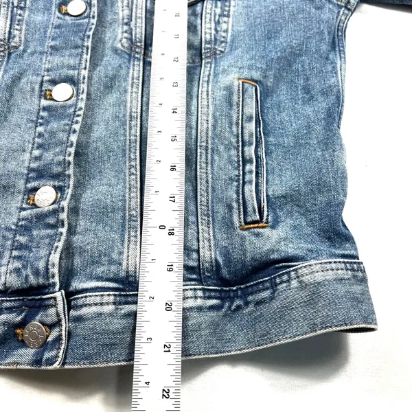 J. Crew Denim Jacket Medium Blue Wash Medium Stretch Trucker Coat Fall EUC - Image 8