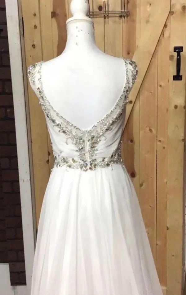 White Pageant / Prom Dress - Image 2