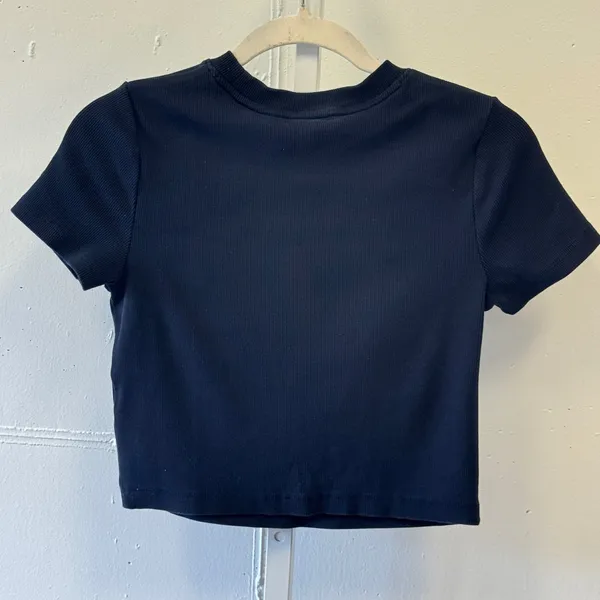 Superdry Ribbed Graphic Embroidered Script Logo Baby Tee Crop Top US 6 Navy - Image 2