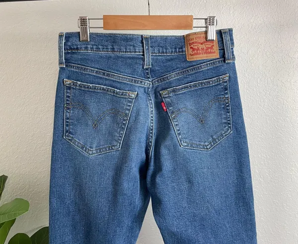 Levi’s | Wedgie Fit Straight Jean - Image 6