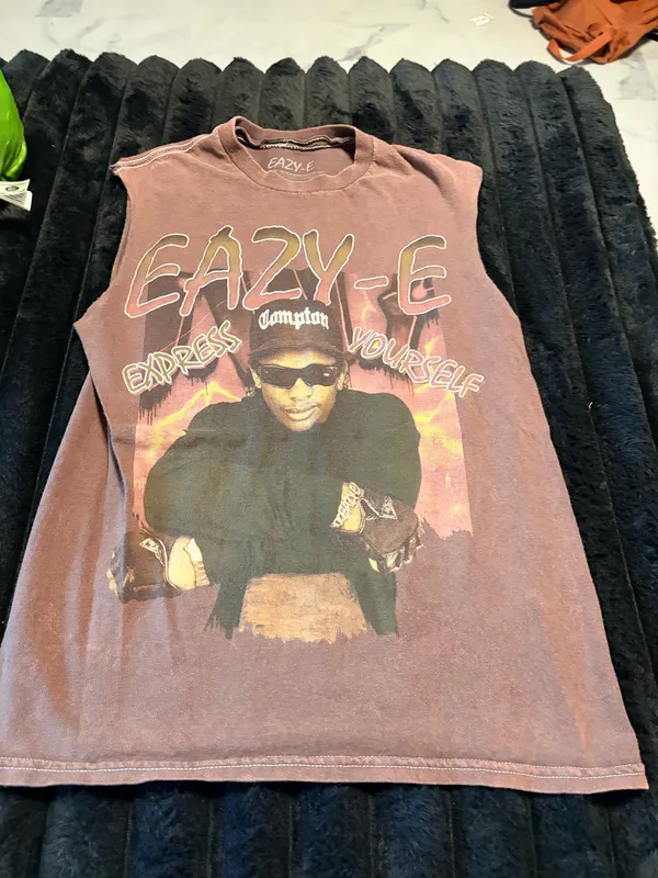 Eazy - Image 2