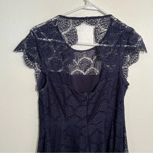 Kensie Women's Size 8 Fit & Flare Dress Navy Blue Scalloped Lace Open Back Cap - Image 8