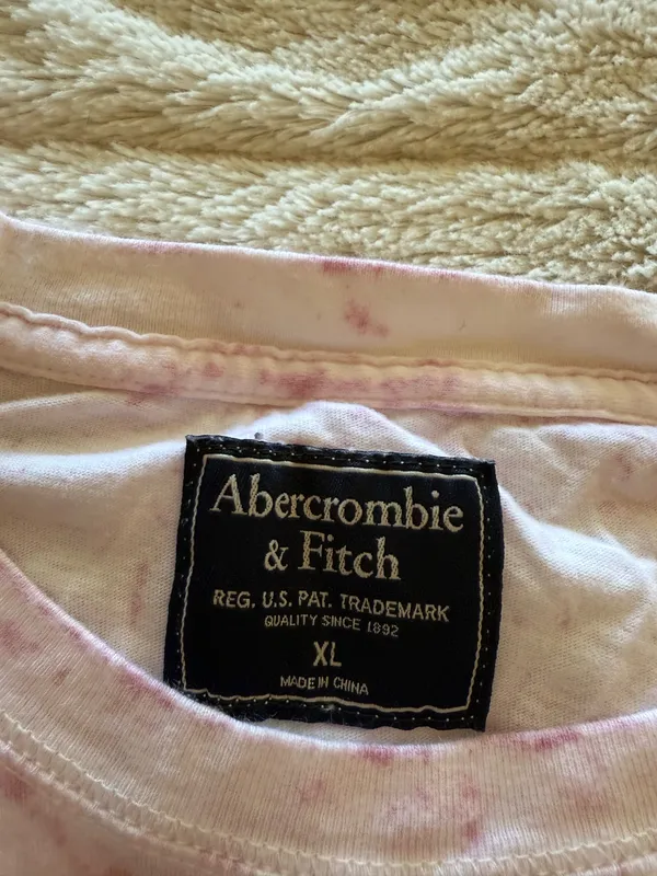 Abercrombie & Fitch Pink And White Short Sleeve Shirt Size XL - Image 3