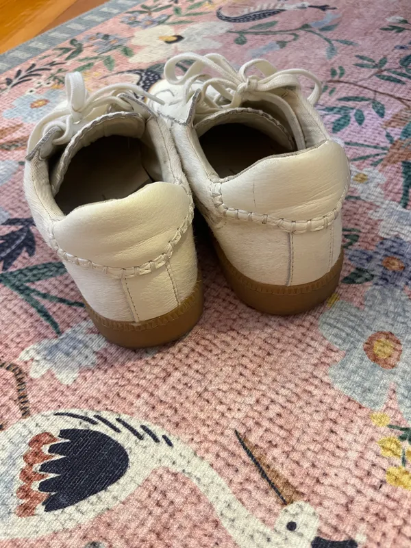 DV by Dolce Vita Sneakers - Image 4