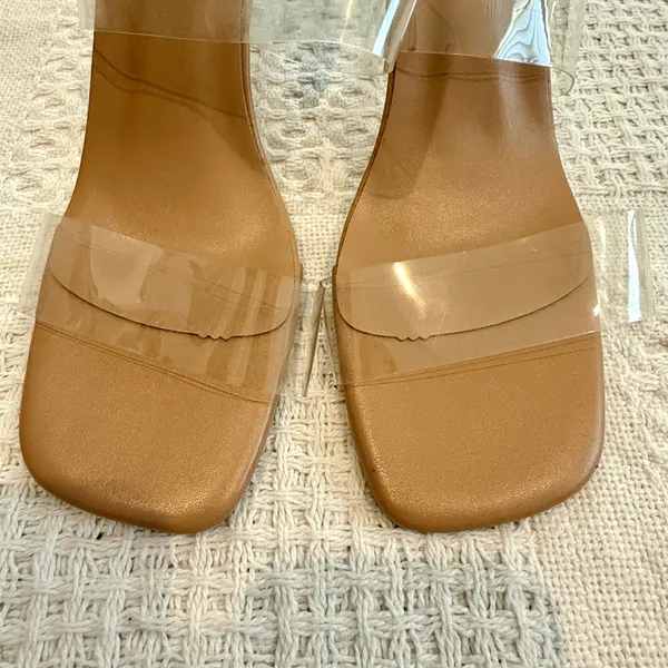 women's 39 rubber clear double strap square toe heels sandal 3089 - Image 8