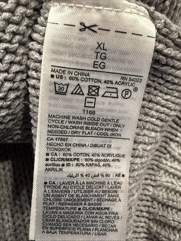 Old navy grey crew neck popcorn stitches sweater size xlarge, - Image 3