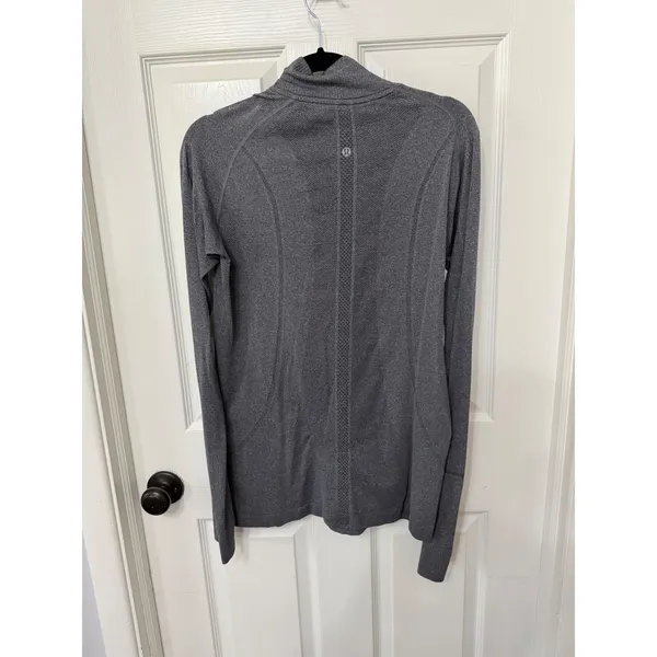 Lululemon Swiftly Tech 1/2 Zip Long Sleeve Heathered‎ Grey Size 12 Pullover - Image 6